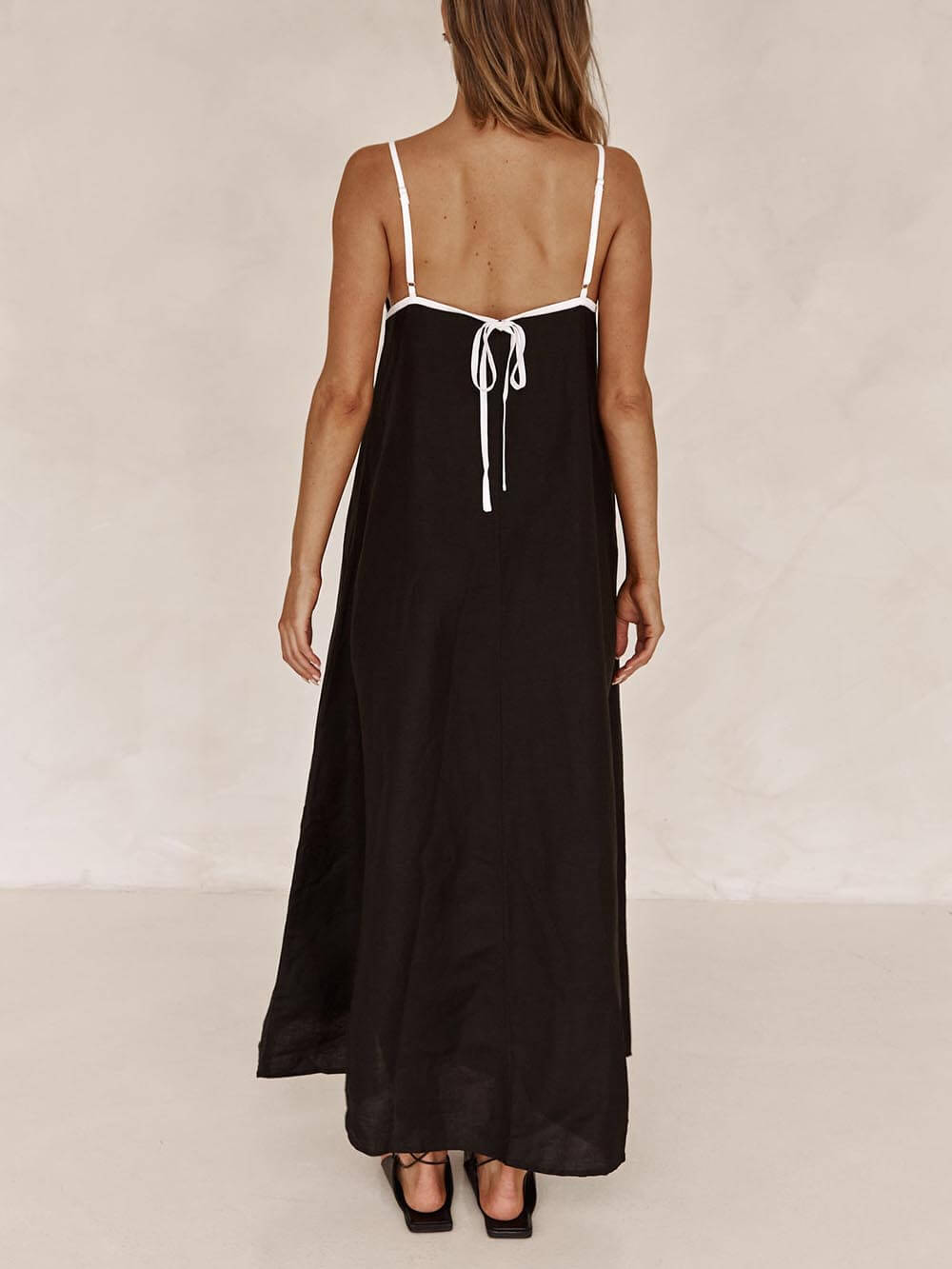 Fiona | A-line Summer Vibe Contrasting Suspender Dress