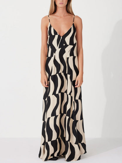 Kaylee | Relaxed Fit Scooped Back Style Maxi Dress